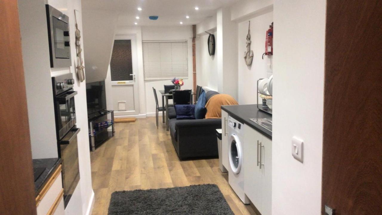 Teign Treasure Trove 1Bed Groundfloor 2Mins 2Beach Apartment Teignmouth Luaran gambar